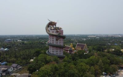 Descubre Wat Samphran, el templo del dragón de Bangkok